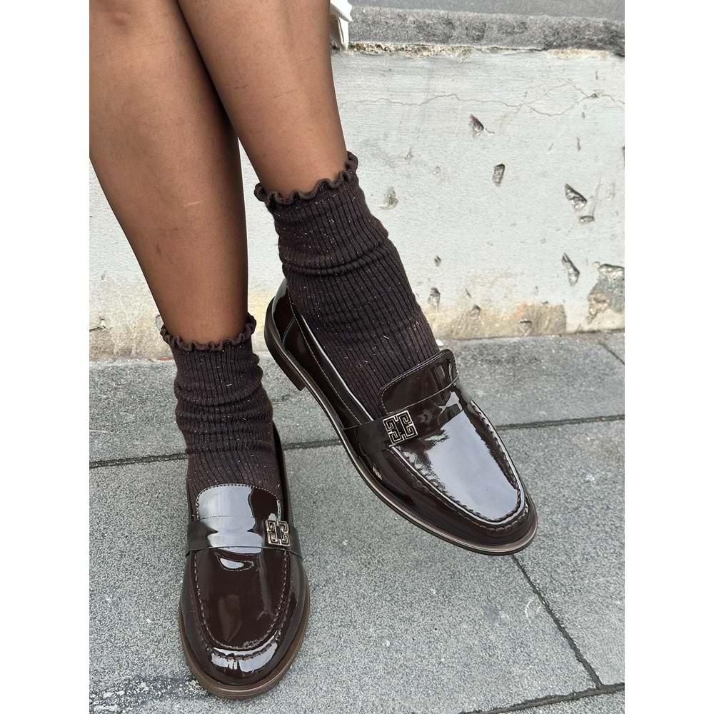 Kahve Rugan Tokalı Loafer