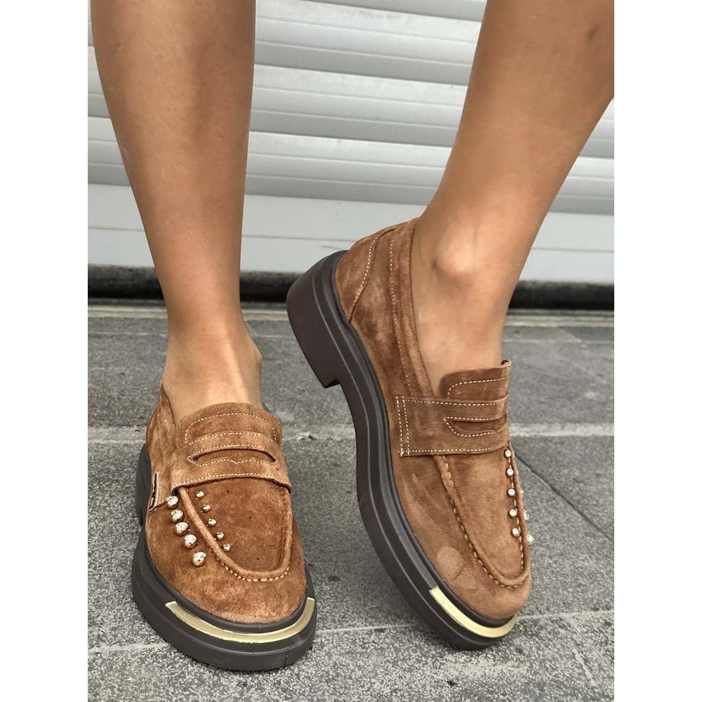 Taba Süet Taşlı Tokalı Loafer